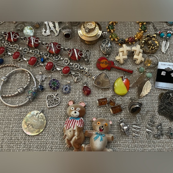 🍀LIVE AUCTION NOTIFICATION 🍀🤗🤗🍀CLOSET IS OPEN TODAY! Come say hello! - Picture 10 of 13